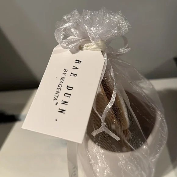 Rae dunn mug and spatula set - Picture 4 of 4